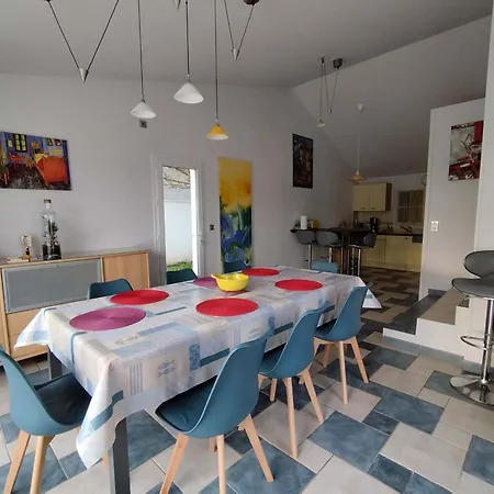 Sejour De Reve A Saint-denis D'oleron : Maison 10 Pers, Piscine, Proche Phare De Chassiron - Fr-1-778-4 * Saint-Denis-dʼOléron